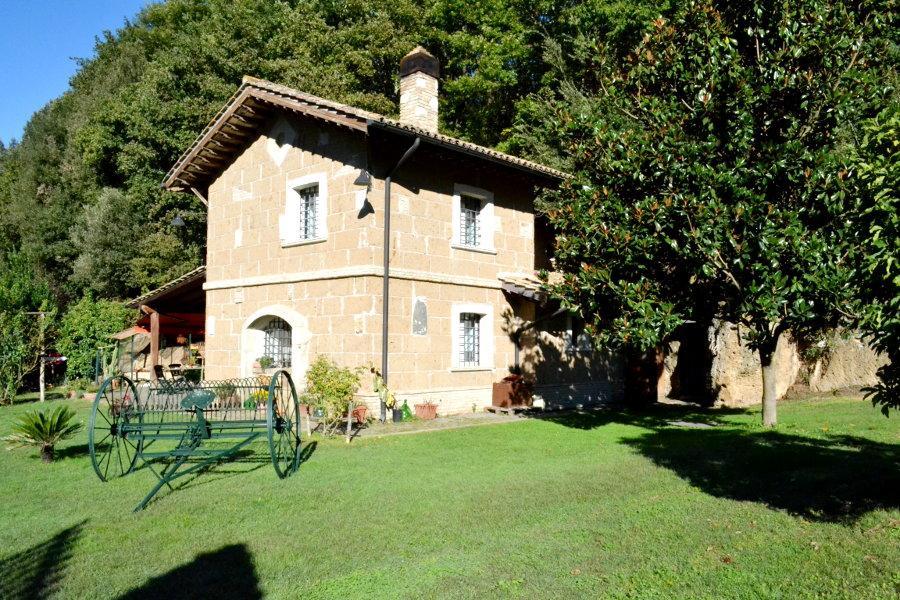 Agriturismo La Sorgente Di Nepi Hotell Eksteriør bilde