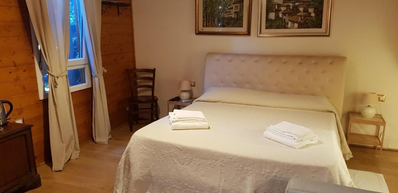 Agriturismo La Sorgente Di Nepi Hotell Eksteriør bilde